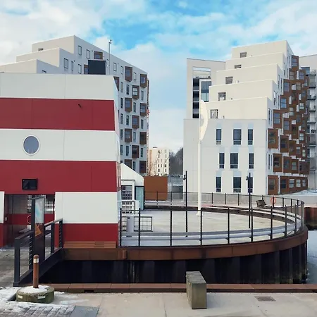 Large 2-bed In Harbour Odense